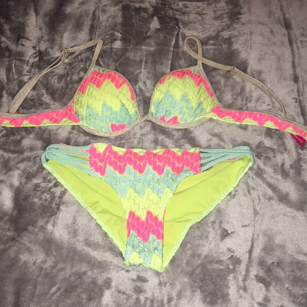 VS Swim
